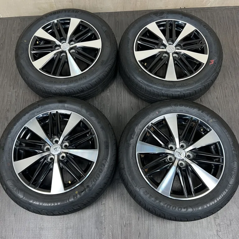 中古 トヨタ WISH ホイール 16×6.0J PCD 5x100 ET45 #119D40426の実物写真（1枚目）