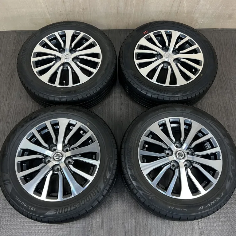 中古 日産 SERENA C26 ホイール 16×6.0J PCD 5x114.3 ET45 #132D40426の実物写真（1枚目）