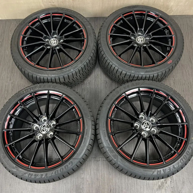 中古 トヨタ YARIS GR ホイール 18×8.0J PCD 5x114.3 ET45 #170D40426の実物写真（1枚目）