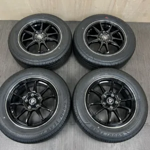 中古 ESTROSA ホイール 16×6.5J PCD 5x114.3 ET53 #171D40426の実物写真（1枚目）