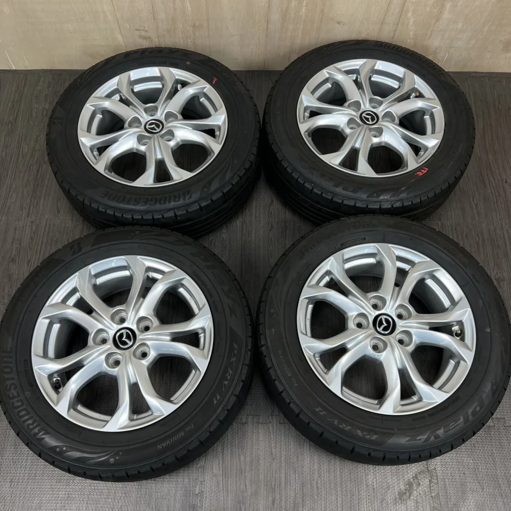 中古 マツダ ホイール 16×6.5J PCD 5x114.3 ET50 #176D40426の実物写真（1枚目）