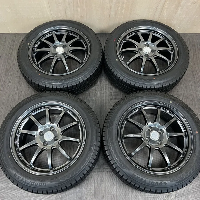 中古 CROSS SPEED ホイール 17×7.0J PCD 4x100 ET47 #194D40426の実物写真（1枚目）