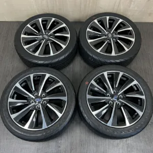 中古 スバル LEVORG ホイール 18×7.5J PCD 5x114.3 ET55 #199D40426の実物写真（1枚目）