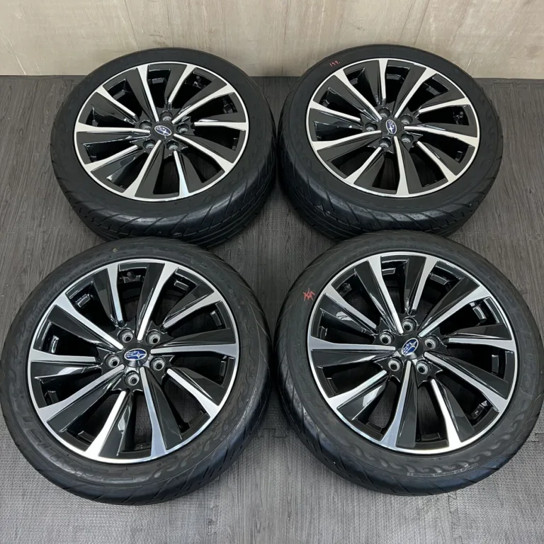中古 スバル LEVORG ホイール 18×7.5J PCD 5x114.3 ET55 #199D40426の実物写真（1枚目）
