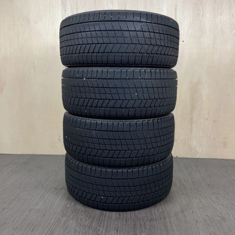 BRIDGESTONE BLIZZAK VRX3 Шина 245/45 R17 артикул 0508AT0926