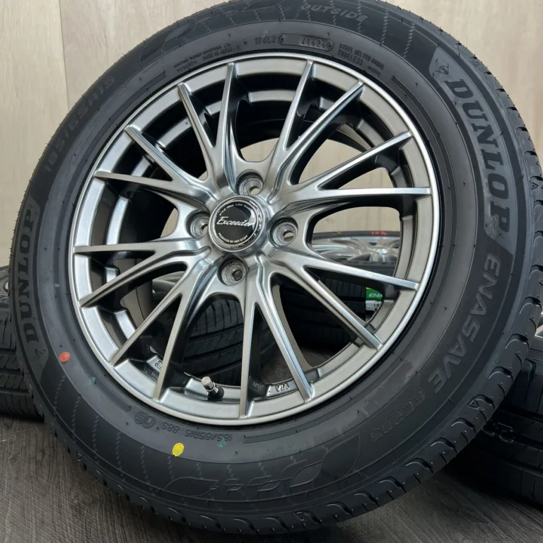 中古 DUNLOP ENASAVE EC205 + HOT STUFF EXCEEDER タイヤ・ホイールセット 185/65R15 · 15×5.5J PCD 4x100 ET45 #168S40426の実物写真（1枚目）