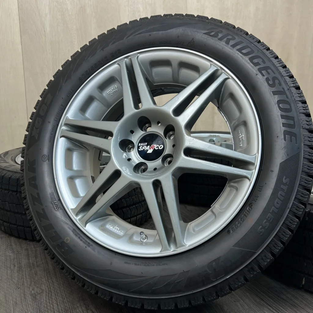 BRIDGESTONE BLIZZAK XG02 RALLY SPARCO Tyre and wheel set 205/55 R16 Item number 174S40426