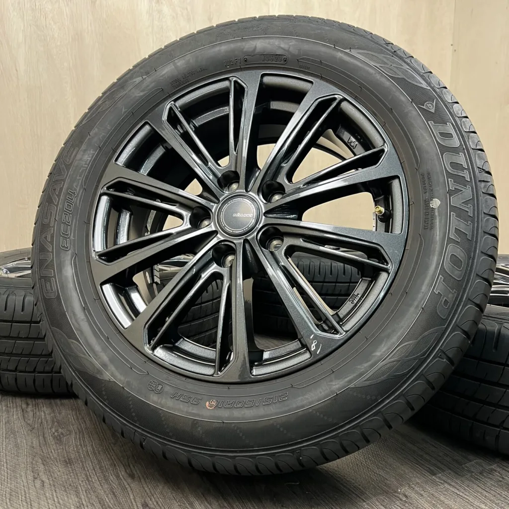 中古 DUNLOP ENASAVE EC204 + MILLOUS タイヤ・ホイールセット 215/60R16 · 16×6.5J PCD 5x114.3 ET38 #28S40426の実物写真（1枚目）