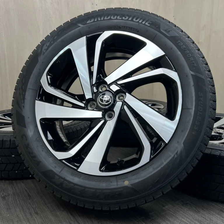 BRIDGESTONE BLIZZAK VRX3 TOYOTA RAZE Комплект шин и дисков 195/60 R17 артикул 50S40426