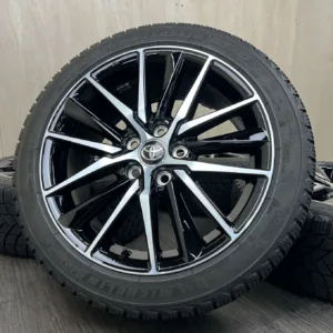 中古 MICHELIN X-ICE SNOW + トヨタ CAMRY XV70/XV75 タイヤ・ホイールセット 235/45R18 · 18×8.0J PCD 5x114.3 ET50 #70S40426の実物写真（1枚目）