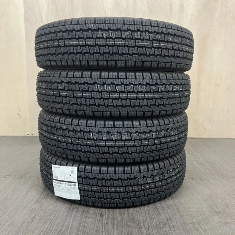 BRIDGESTONE W300 Шина 145/80 R12 артикул 0214AT020926