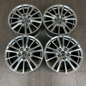 中古 マツダ CX-5 ホイール 17×7.0J PCD 5x114.3 ET45 #0049AD030926の実物写真（1枚目）