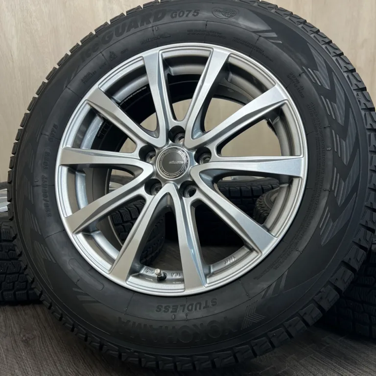 中古 YOKOHAMA ICE GUARD G075 + YOKOHAMA MILLOUS タイヤ・ホイールセット 225/65R17 · 17×7.0J PCD 5x114.3 ET38 #107S40426の実物写真（1枚目）