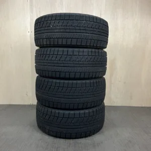 BRIDGESTONE BLIZZAK VRX2 Шина 225/50 R17 артикул 0145AT010926