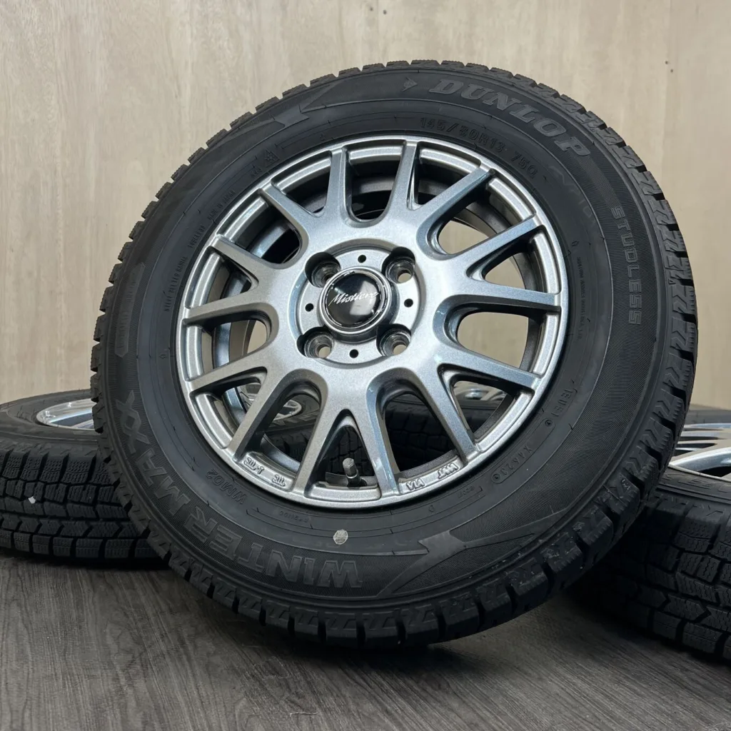DUNLOP WINTER MAXX WM02 MISTIERE Tyre and wheel set 145/80 R13 Item number 0403AS000926