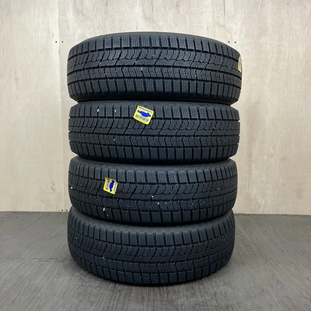 中古 TOYO OBSERVE GIZ2 冬用タイヤ 195/65R16 #0188AT010926の実物写真（1枚目）