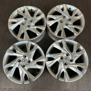 中古 ホンダ FREED ホイール 16×6.0J PCD 4x100 ET53 #0072AD020926の実物写真(1枚目)