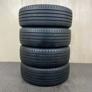 中古 TOYO PROXES SPORT サマータイヤ 225/55R19 #0330AT000926の実物写真(1枚目)