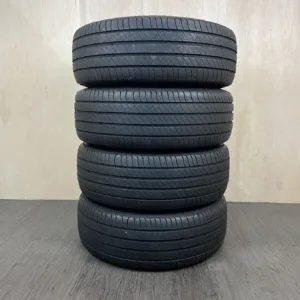 中古 MICHELIN E.PRIMACY サマータイヤ 225/45R21 #0331AT000926の実物写真(1枚目)