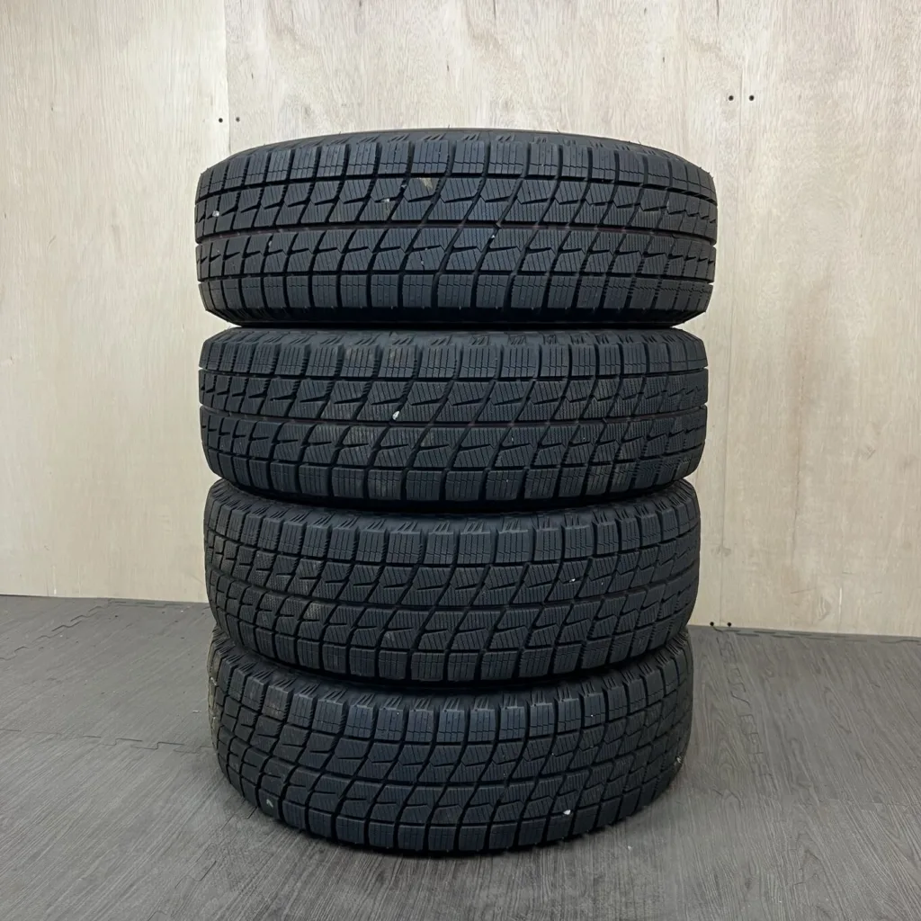 中古 AUTOBACS ICE ESPORTE 冬用タイヤ 195/65R15 #0186AT010926の実物写真（1枚目）