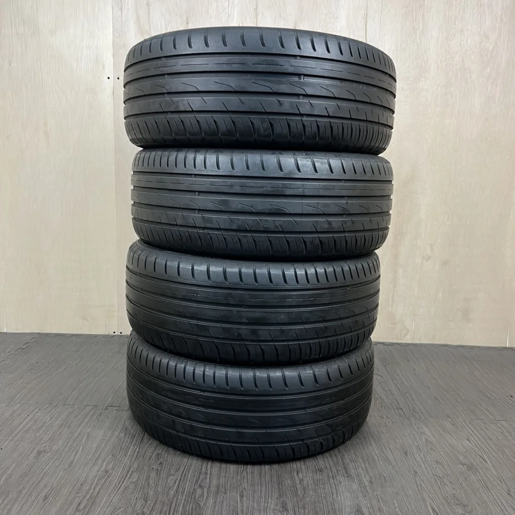 中古 TOYO PROXES CF2 サマータイヤ 215/50R17 #438T010925の実物写真（1枚目）
