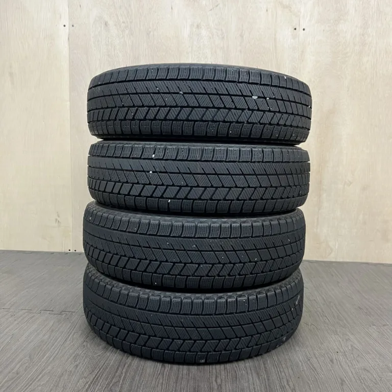 BRIDGESTONE BLIZZAK VRX3 Шина 165/70 R14 артикул 0473AT000926