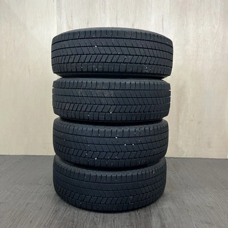 BRIDGESTONE BLIZZAK VRX3 Шина 205/65 R16 артикул 0332AT000926
