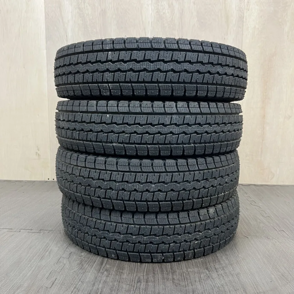 DUNLOP WINTER MAXX SV01 Шина 145/80 R12 артикул 0106AT010926