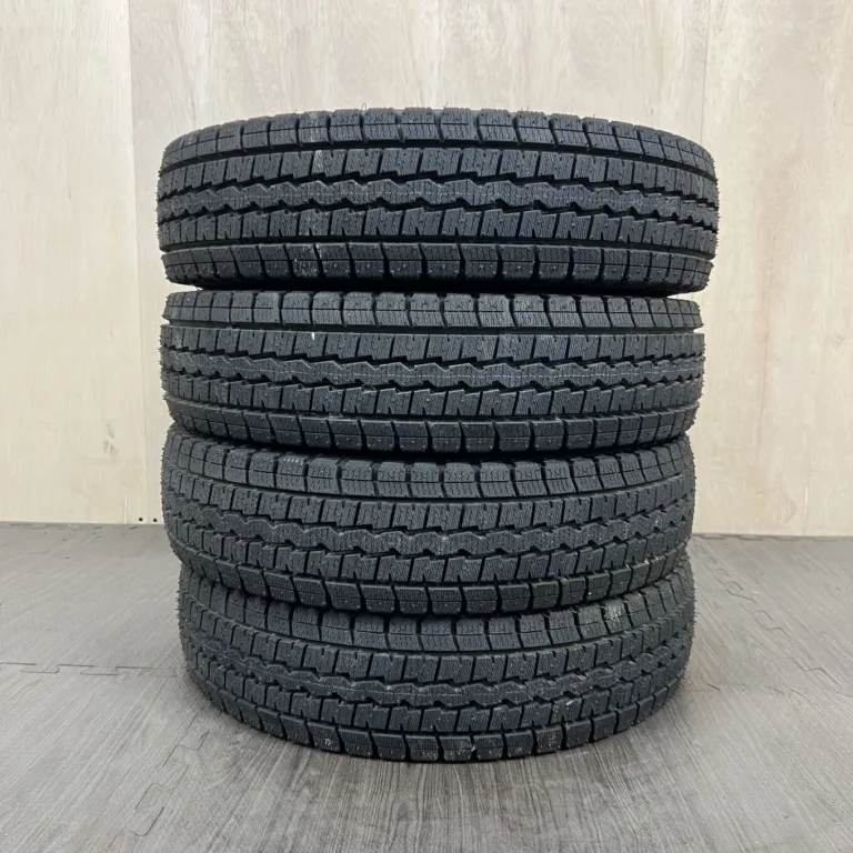 DUNLOP WINTER MAXX SV01 Шина 145/80 R12 артикул 0106AT010926