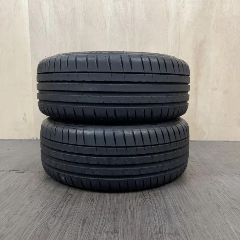 MICHELIN PILOT SPORT 4 Шина 205/45 R17 артикул 0540AT0926