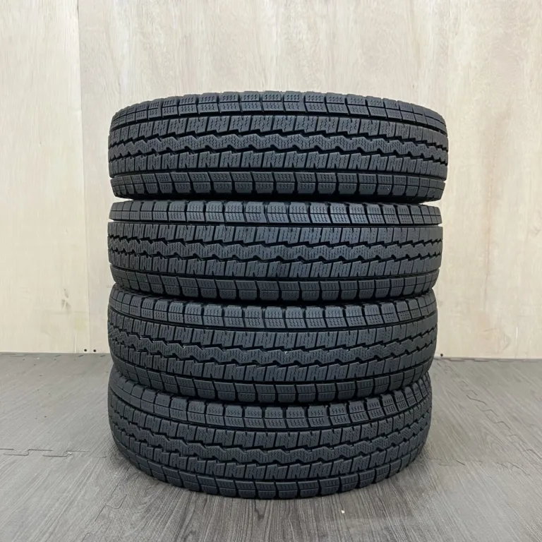 DUNLOP WINTER MAXX SV01 Шина 145/80 R12 артикул 0207AT010926