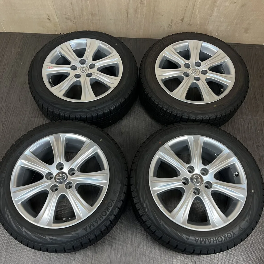 中古 トヨタ ホイール 17×7.5J PCD 5x114.3 ET39 #0013AD020926の実物写真（1枚目）
