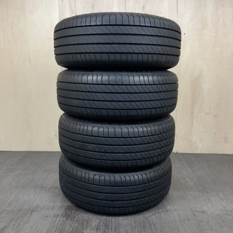 中古 MICHELIN PRIMACY 4 サマータイヤ 215/45R17 #0004AT020926の実物写真（1枚目）