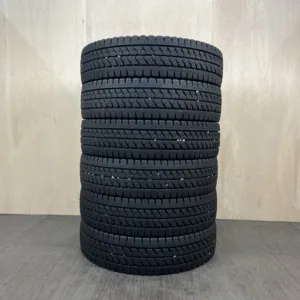 BRIDGESTONE BLIZZAK W979 Шина 205/80 R17.5 артикул 0259AT020926