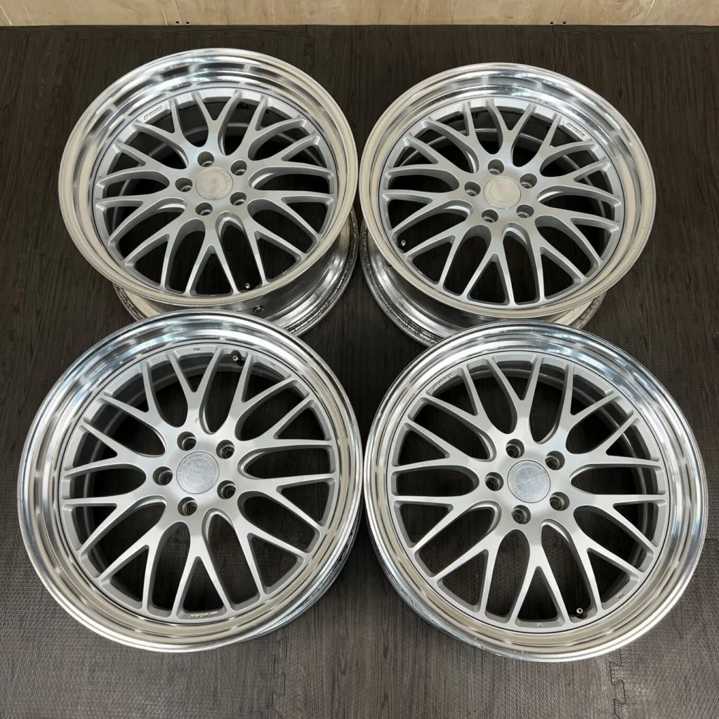 WORK GNOSIS GH2-SR Диск 20 × 8.5J · 5x114.3 · ET37 артикул 0406AD000926