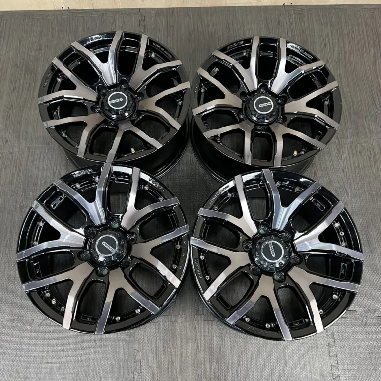 中古 RAYS DAYTONA FDX-F6 ホイール 17×8.0J PCD 6x139.7 ET20 #0273AD050926の実物写真（1枚目）