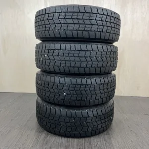 中古 GOODYEAR ICE NAVI 7 冬用タイヤ 215/65R16 #86T40426の実物写真（1枚目）