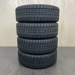 中古 YOKOHAMA ICE GUARD IG70 冬用タイヤ 205/50R17 #90T40426の実物写真(1枚目)