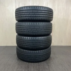 中古 GOODYEAR EAGLE RV F ECO サマータイヤ 215/55R18 #93T40426の実物写真(1枚目)