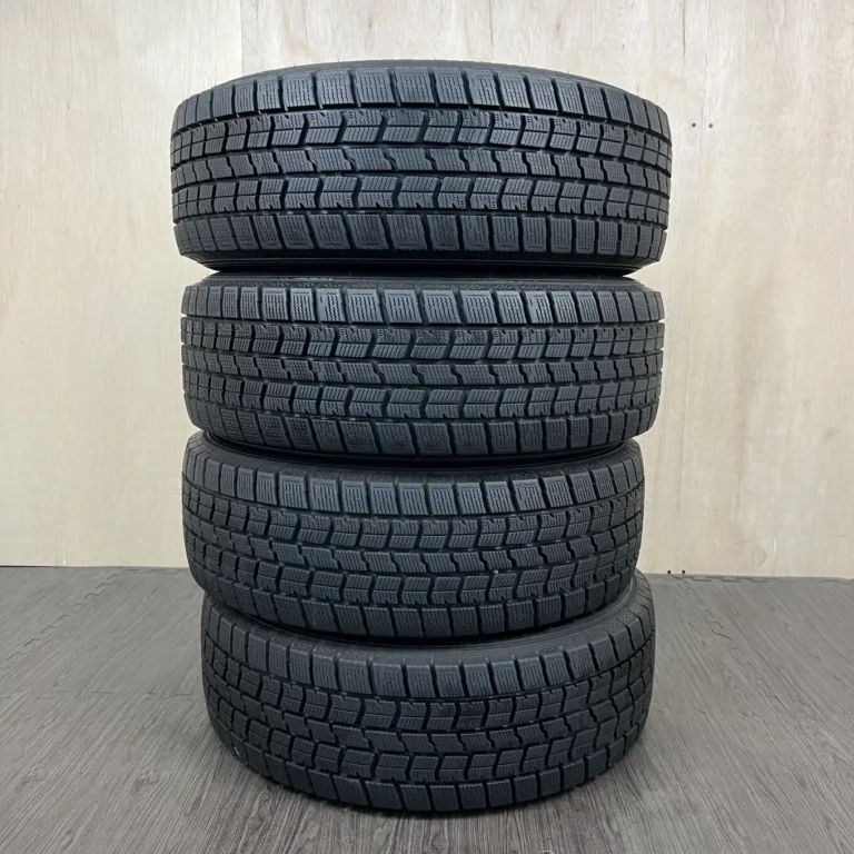 中古 GOODYEAR ICE NAVI 7 冬用タイヤ 205/60R16 #110T40426の実物写真（1枚目）