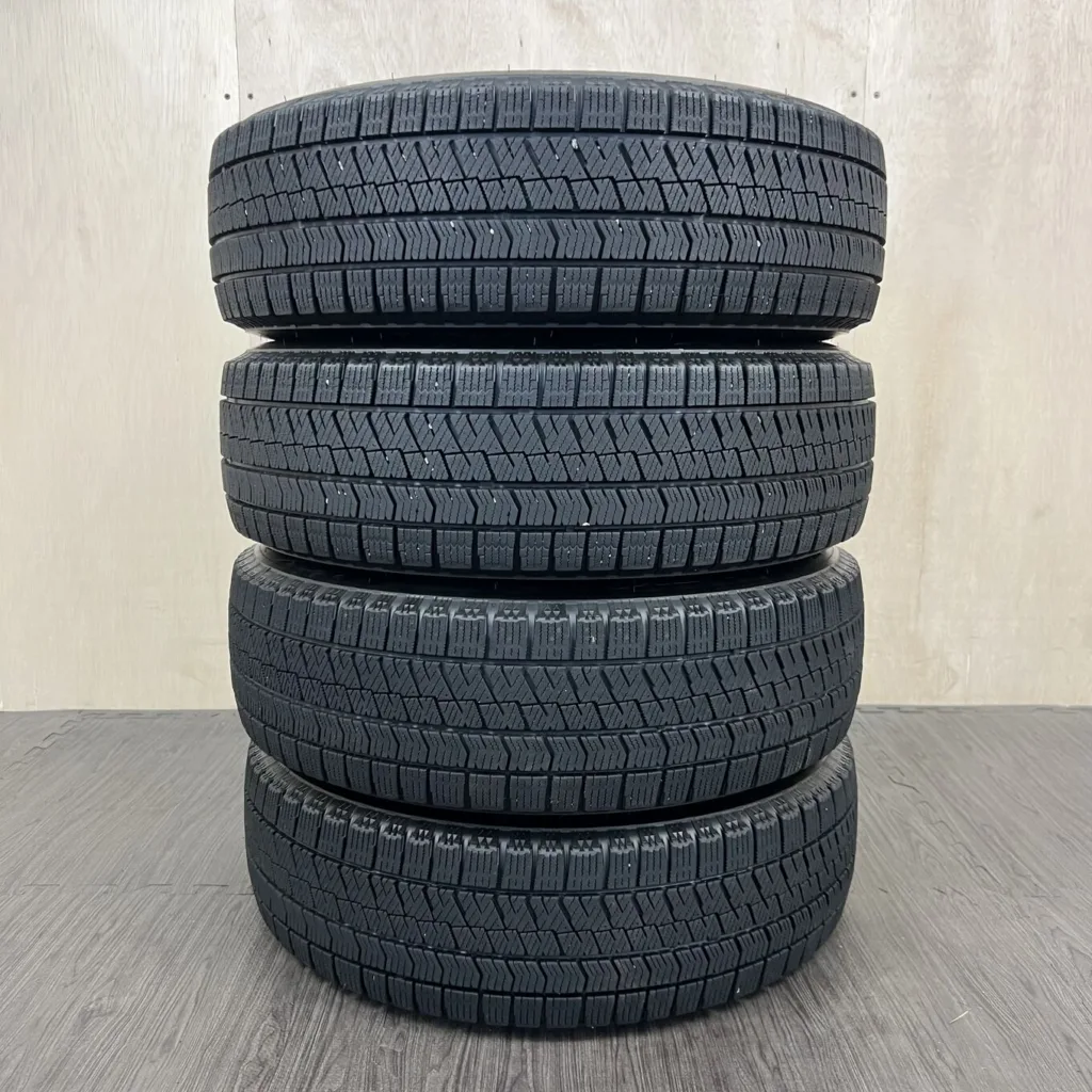 BRIDGESTONE BLIZZAK VRX2 Tyre 185/65 R15 Item number 113T40426