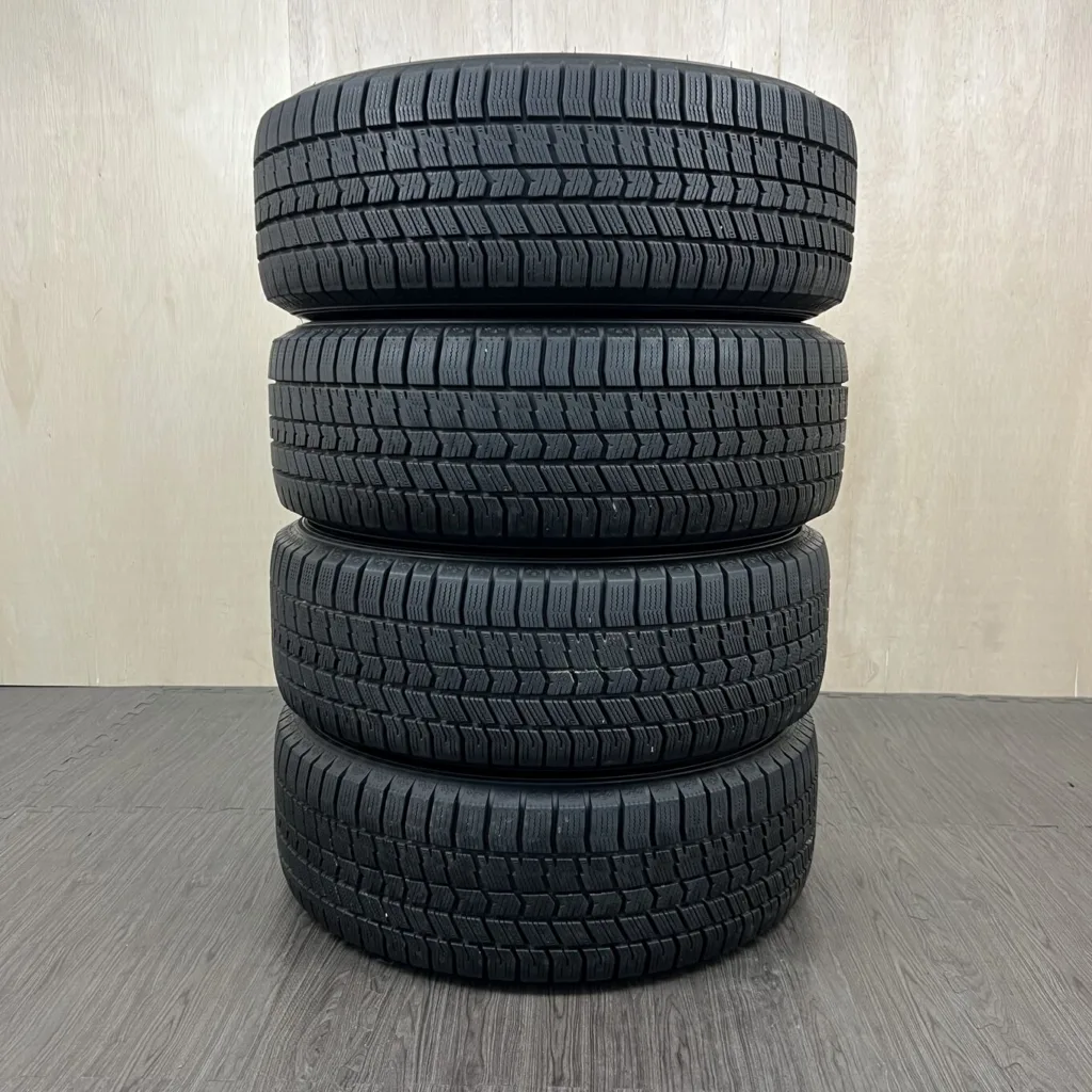 GOODYEAR ICE NAVI 8 Шина 215/60 R16 артикул 117T40426