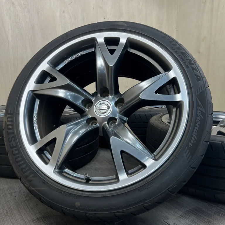 BRIDGESTONE POTENZA ADRENALIN RE004 NISSAN FAIRLADYZ 370Z 40TH ANNIVERSARY Tyre and wheel set 245/40 R19 Item number 0029AS080926