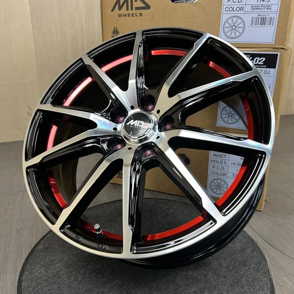 中古 MID WHEELS RX-02 ホイール 18×7.0J PCD 5x114.3 ET48 #0027AD040926の実物写真（1枚目）