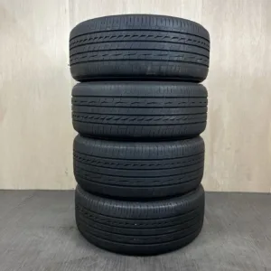 中古 BRIDGESTONE REGNO GR-XII サマータイヤ 245/40R20 #0030AT020926の実物写真（1枚目）