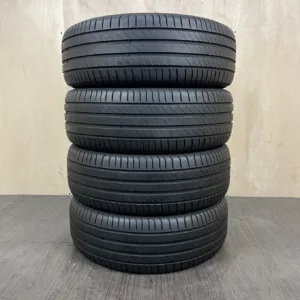 中古 MICHELIN PRIMACY 4 サマータイヤ 205/60R16 #0346AT000926の実物写真（1枚目）