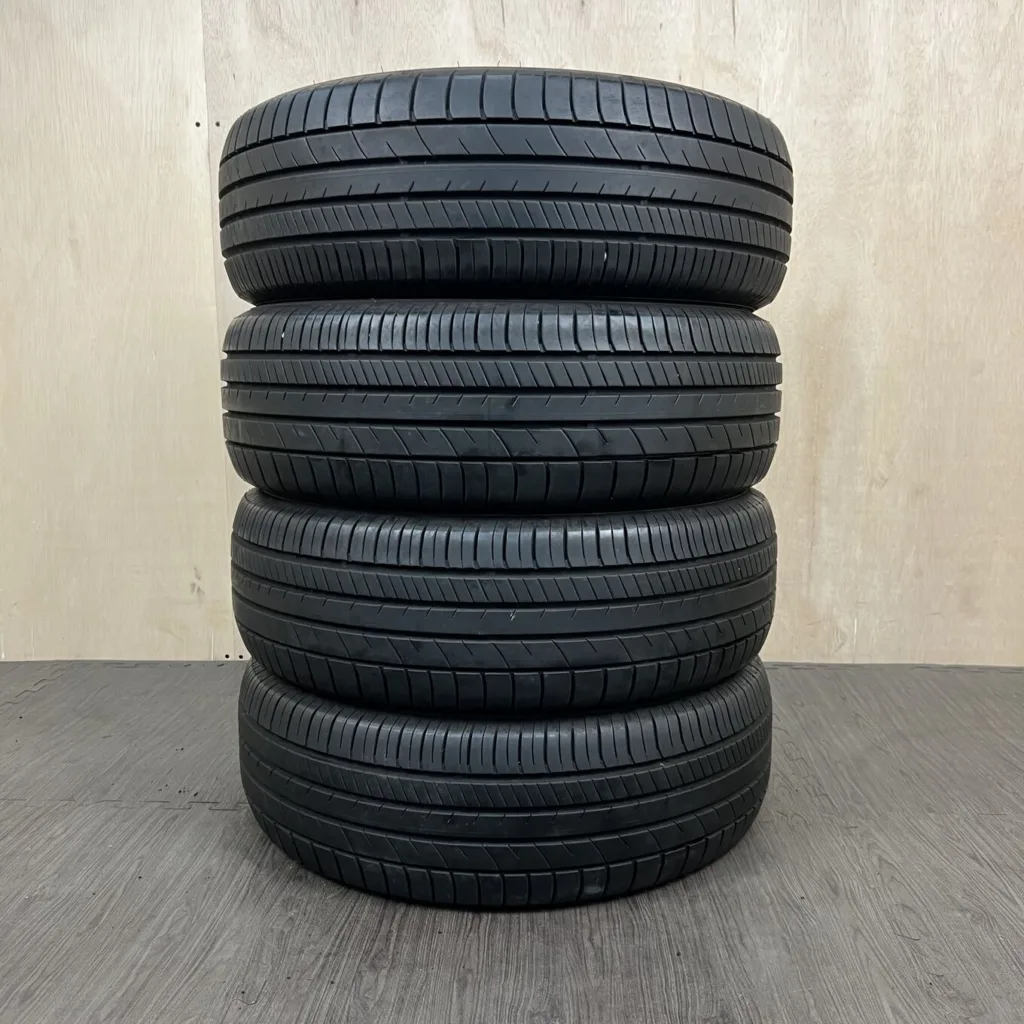 中古 GOODYEAR EFFICIENTGRIP RVF02 サマータイヤ 205/60R16 #0459AT000926の実物写真（1枚目）