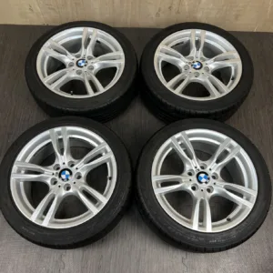 中古 BMW 400M ホイール 18×8.0J PCD 5x120 ET34 · 後輪 8.5J ET47 #0475AD000926の実物写真（1枚目）