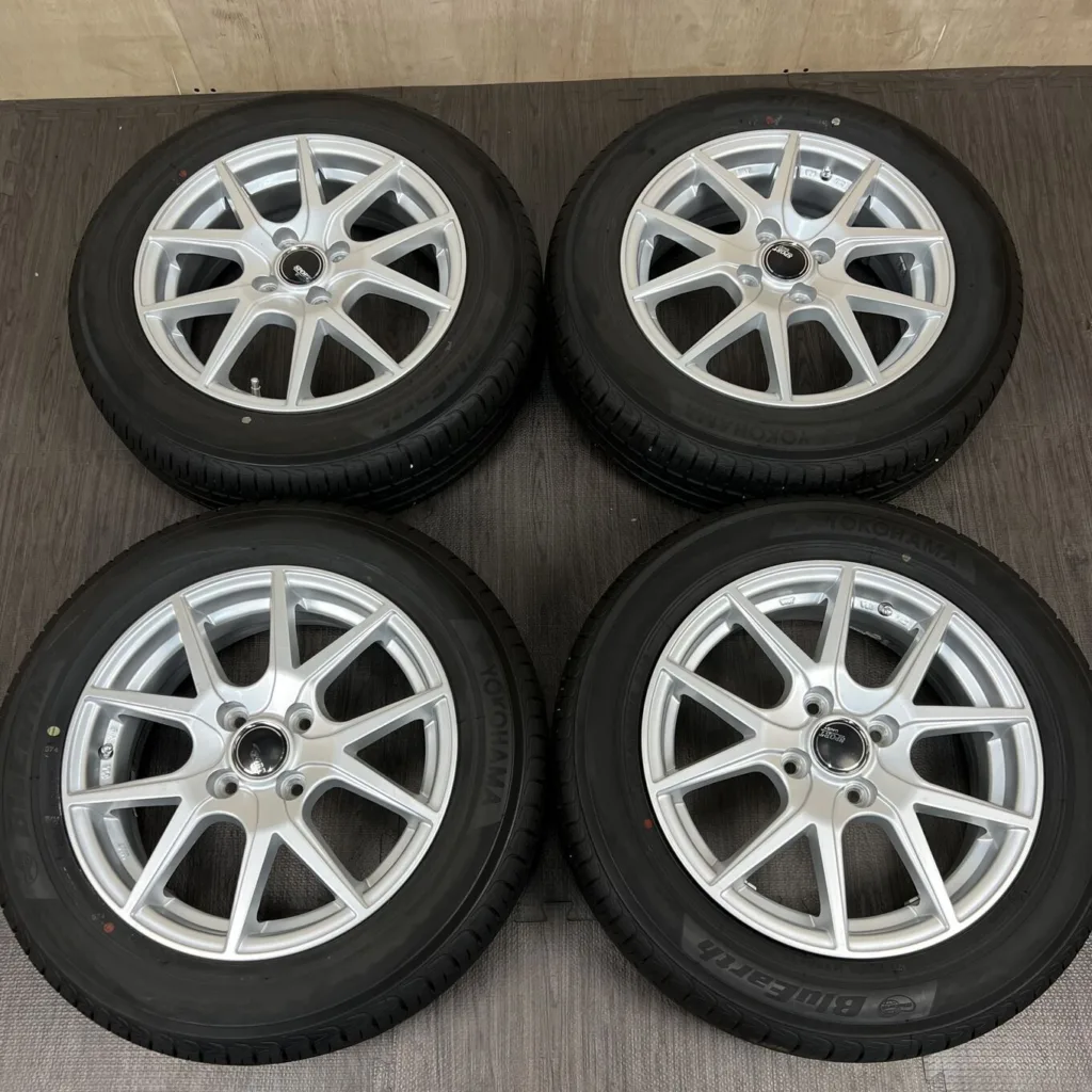 中古 SPORT DAISY ホイール 15×5.5J PCD 4x100 ET49 #0319AD000926の実物写真（1枚目）