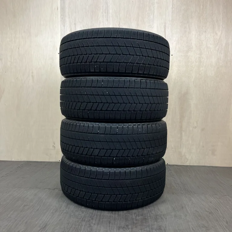 BRIDGESTONE BLIZZAK VRX3 Шина 215/50 R17 артикул 0199AT010926